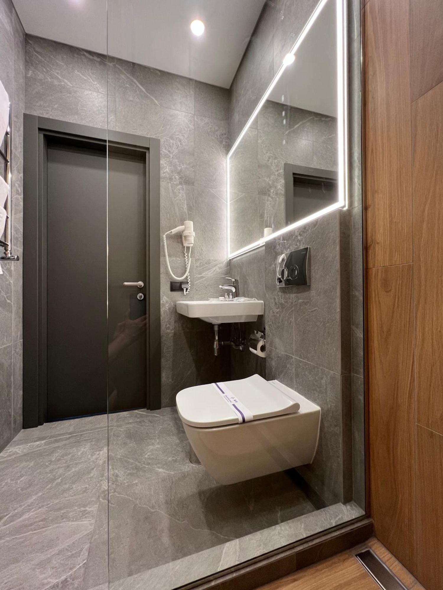 Hotel Fregat Kijów Zewnętrze zdjęcie