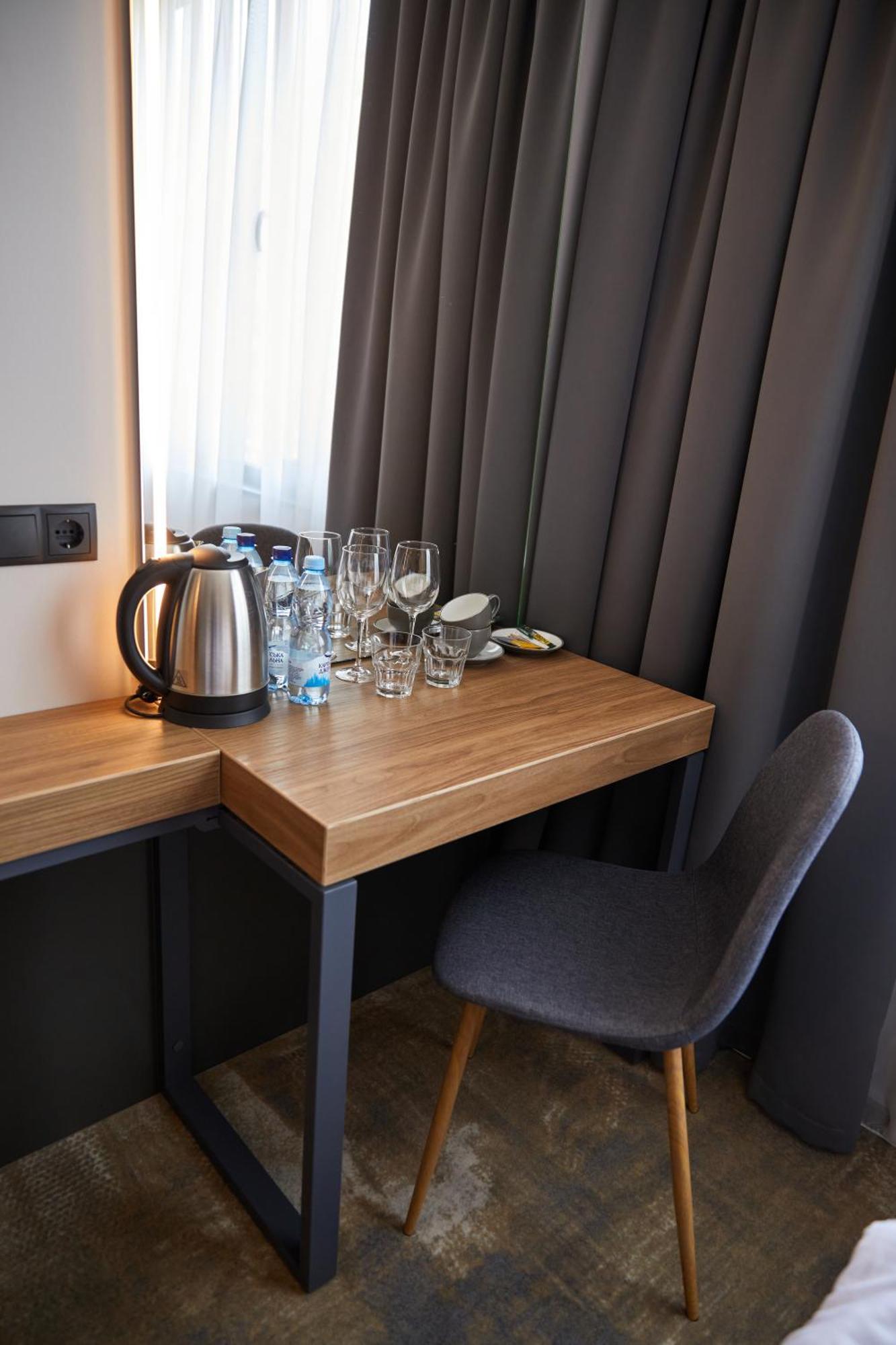 Hotel Fregat Kijów Zewnętrze zdjęcie