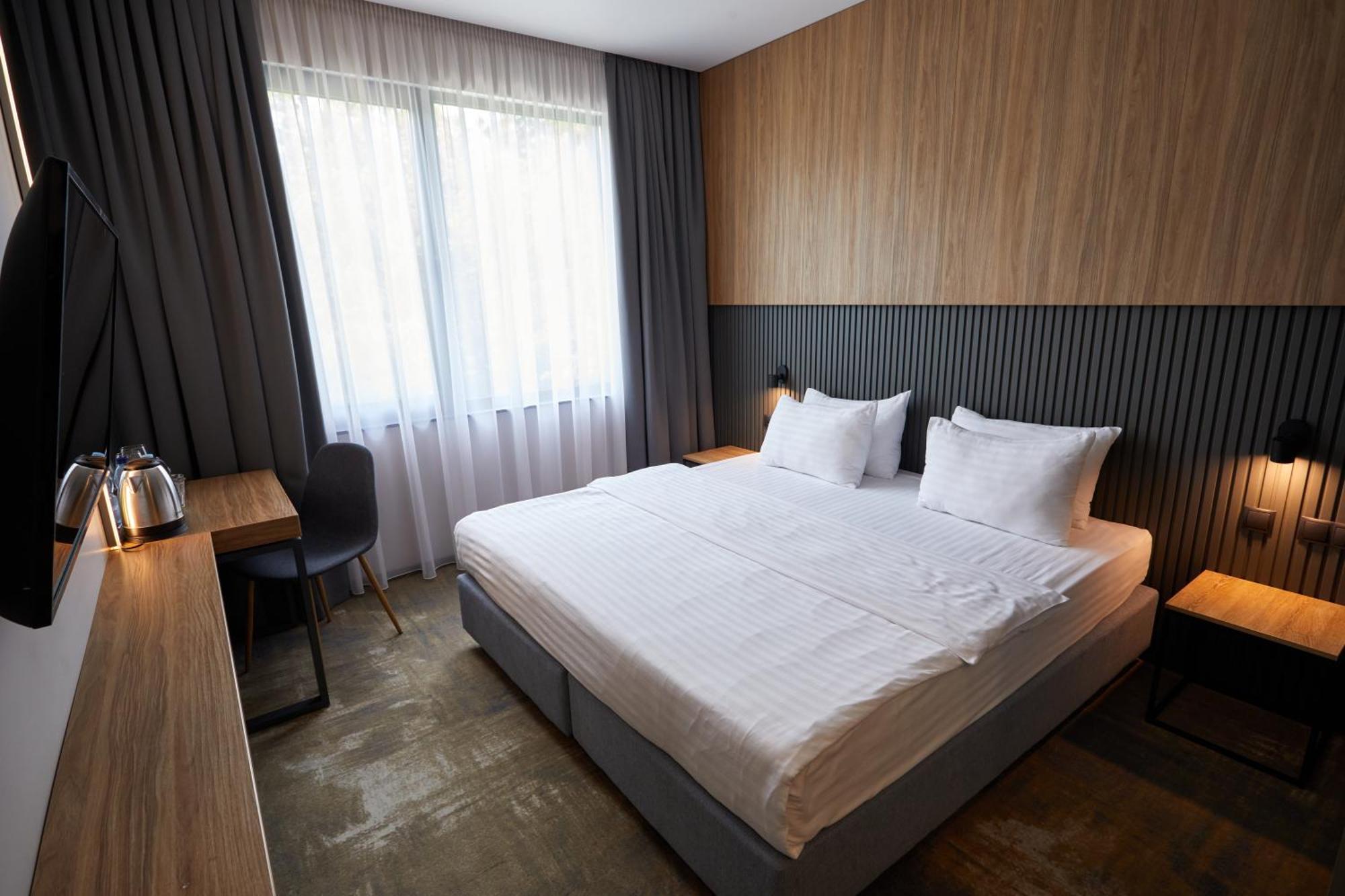 Hotel Fregat Kijów Zewnętrze zdjęcie